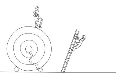 Tek sıra çizen Arap iş kadını, hedef tahtaya merdivenle tırmanan meslektaşını tekmeliyor. İş yok edicilerden kurtulma metaforu. Devamlı çizgi tasarımı grafik çizimi