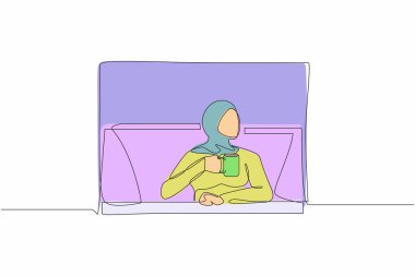 Genç bir Arap kadının çay ya da sıcak kahvenin tadını çıkardığı kesintisiz bir çizgi. Elinde kupa olan bir kadın pencerenin kenarında otururken pencereden dışarı bakıyor. Tek çizgi tasarım vektör grafik çizimi