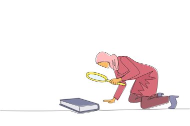 Arap iş kadını elinde büyüteçle kitaba bakarken çekilmiş tek bir çizim. Bilimsel bir çalışma kitabından bayilik verme hakkında bilgi arıyorum. Aralıksız çizgi grafik çizimi