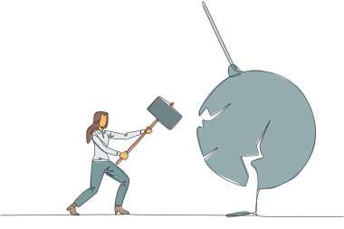 Devamlı bir çizgi halinde iş kadını büyük sallanan sarkaçı vurmaya hazırlanıyor. Metafor, iş eğlencelerini ortadan kaldırır. İşletme bakıcılığı için bir numara. Tek çizgi çizimi tasarım vektör çizimi