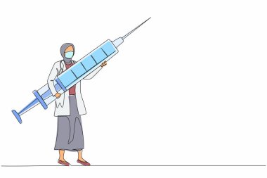 Sürekli olarak elinde şırıngayla gezen Arap bir kadın doktor çiziyor. Tıbbi personel tek kullanımlık şırıngayla ayakta duruyor. Aşı konsepti. Tek çizgi tasarım vektör grafik çizimi