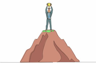 Tek sıra halinde, mutlu bir işadamı yüksek dağın tepesinde kupa tutarken görülüyor. Başarı, hedef, başarı ve meydan okuma konsepti. Bir çizgi çizimi grafik tasarım vektör çizimi