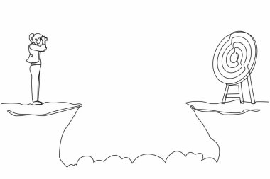 Tek sıra halinde, elinde dürbünle iş kadını uçurumun kenarında dikiliyor. İş hedefi kavramı. İş kadını başarıya odaklanıyor. Devamlı çizgi tasarımı grafik vektör illüstrasyonu