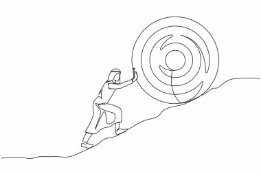 Aralıksız bir sıra halinde Arap işadamı büyük hedefi dağa doğru itiyor. Maaşlı adam dev hedefi yukarı itiyor. Çok zor. Çok büyük bir hedef zor olabilir. Tek çizgi çizme tasarım vektörü