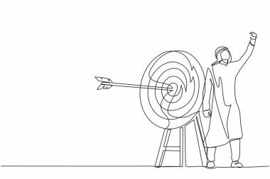 Tek sıra halinde Arap işadamı yumruğunu hedefe doğrultuyor. Hedef hedef, odaklanma ve ilerleme. İşletme okçuluğu, ok odaklanma. Devamlı çizgi çizimi grafik vektörü