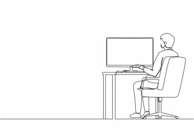 Devamlı bir çizgi geriden görüşlü iş adamı bilgisayarda çalışıyor. Ofis masasının arkasındaki sandalyede oturan adam. Monitörde çalışan bir iş adamı. Tek çizgi tasarım vektör grafik çizimi