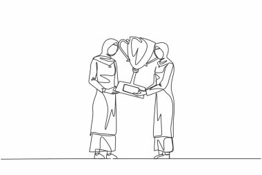 Birincilik ödülünü Arap iş kadınlarının kazandığı kesintisiz bir çizgi. İş kadınına altın kupa veren bir kız. Kazanmak, liderlik, başarı konsepti. Tek çizgi çizimi tasarım vektörü grafiği