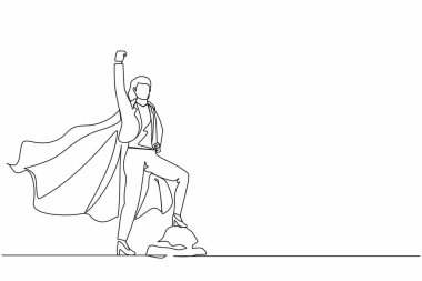 Ofis ceketli süper kahraman iş kadını peleriniyle yukarı doğru uçuyor. Başarılı olduğu için sevinçli bir kadın yumruğunu kaldırıyor. Tek çizgi çizimi tasarım vektör çizimi