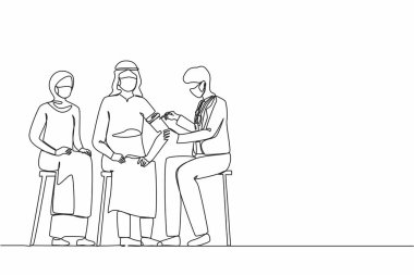 Tek çizgi çizen doktor hastaya antiviral iğne yapıyor. Doktor, Arap kol kaslarına koronavirüs aşısı enjekte etti. Koronavirüse karşı aşı. Devamlı çizgi tasarımı vektör çizimi
