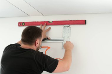 yeni bir klima ünitesi için bağlanma kurulumu