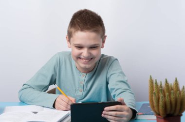 Karantina sırasında evde öğrenim