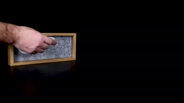 Деревянный Календарный Блок Показывающий Дату Января Рукояткой Man Надевающей Снимающей — стоковое видео