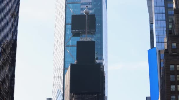 맨해튼의 미드타운 맨해튼 지역에 스퀘어의 위에서 무도회 시작되기 — 비디오