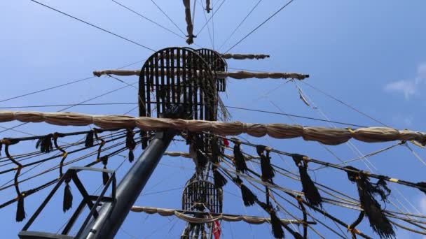 Footage Looking Straight Pirate Ship Showing Crows Nest Wooden Beams — Vídeo de Stock