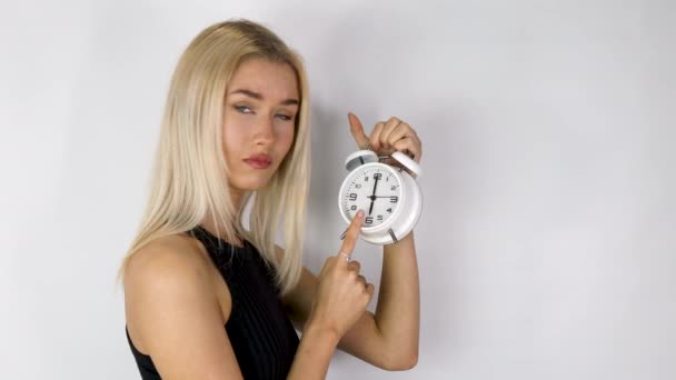 Attractive Blonde Haired Woman Holding Old Style Alarm Clock Set — 图库视频影像