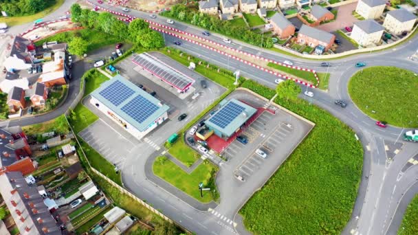 Wakefield 30Th May 2022 Aerial Footage Petrol Station Showing Solar — Wideo stockowe