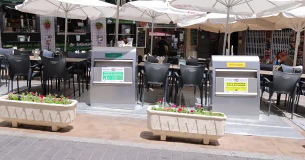 Benidorm 스페인 2023년 스페인 베니돔의 아름다운 도시의 레스토랑과 여름에 타운에서 — 비디오