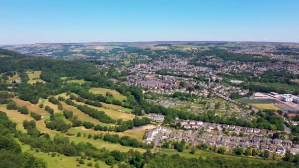 Filmagem Aérea Cidade Bingley Bairro Metropolitano Cidade Bradford West Yorkshire — Vídeo de Stock