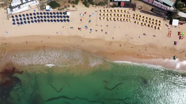 Directement Bas Des Images Aériennes Belle Plage Devant Albufeira Portugal — Video