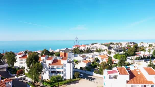 Luftaufnahmen Der Schönen Stadt Albufeira Portugal Mit Dem Praia Albufeira — Stockvideo
