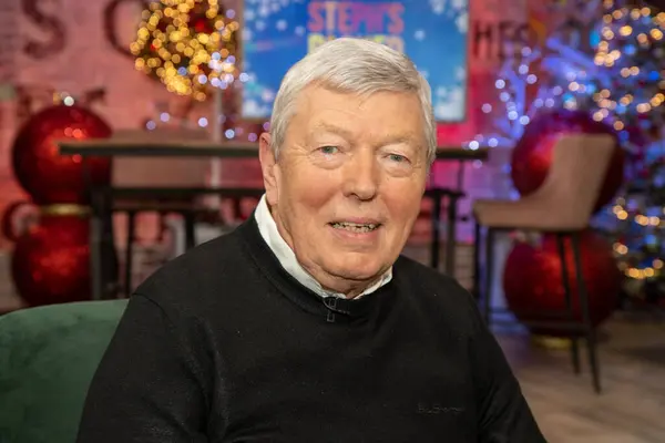 stock image Leeds UK, 21st Sep 2020: The British politician Alan Johnson who served as Secretary of State for the Home Department and Shadow Chancellor of the Exchequer in a TV studio on a set of a live show