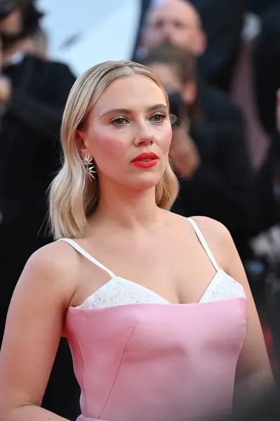 Kanoner Frankrike Maj 2023 Scarlett Johansson Premiär För Asteroid City — Stockfoto