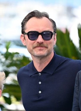 FRANSA, FRANSA. 22 Mayıs 2023: Jude Law 76. Cannes Festivali 'nde Firebrand için yapılan fotoğraf çağrısında