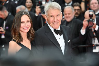 FRANSA, FRANSA. 18 Mayıs 2023: Harrison Ford ve Calista Flockhart Indiana Jones 'un galasında ve Kaderin Kader Kaderi' nin Kader Çemberi 76.