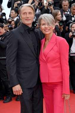 FRANSA, FRANSA. 16 Mayıs 2023: Mads Mikkelsen ve Hanne Jacobsen 76. Cannes Festivali 'nde Jeanne du Barry' nin galasında