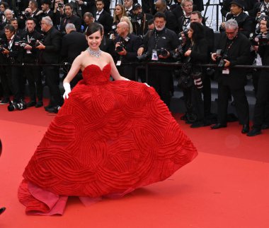 FRANSA, FRANSA. 20 Mayıs 2023: Sofya Carson 76. Cannes Festivali 'nde Ayın Katilleri galasında