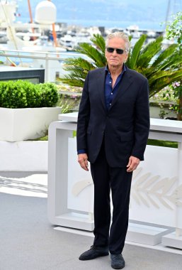 FRANSA, FRANSA. 16 Mayıs 2023: 76. Cannes Festivali 'ndeki Palme d' Or d 'Honneur için fotoğraf çekiminde Michael Douglas