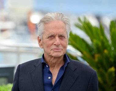 FRANSA, FRANSA. 16 Mayıs 2023: 76. Cannes Festivali 'ndeki Palme d' Or d 'Honneur için fotoğraf çekiminde Michael Douglas