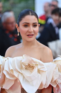 FRANSA, FRANSA. 26 Mayıs 2023: 76. Cannes Festivali 'ndeki Old Oak galasında Anushka Sharma