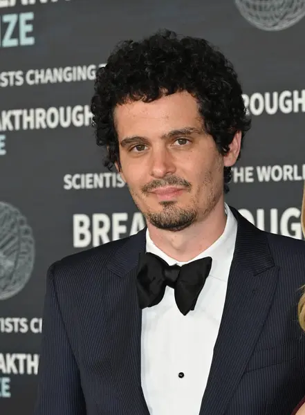 stock image LOS ANGELES, CA. April 15, 2023:  Damien Chazelle at the 2023 Breakthrough Prize Ceremony for Science and Mathematics at the Academy Museum