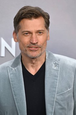 LOS ANGELES, CA. 13 Nisan 2023: Nikolaj Coster-Waldau Regency Village Tiyatrosu 'nda bana söylediği son şey galasında