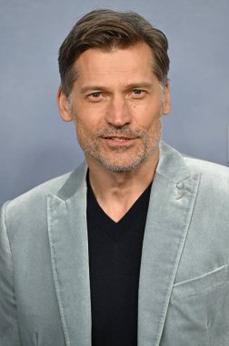 LOS ANGELES, CA. 13 Nisan 2023: Nikolaj Coster-Waldau Regency Village Tiyatrosu 'nda bana söylediği son şey galasında