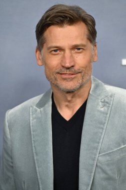 LOS ANGELES, CA. 13 Nisan 2023: Nikolaj Coster-Waldau Regency Village Tiyatrosu 'nda bana söylediği son şey galasında