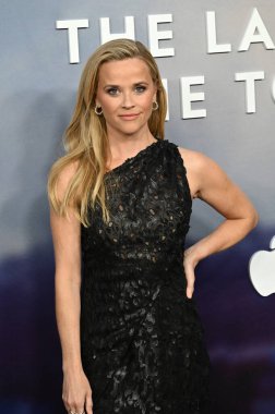 LOS ANGELES, CA. 13 Nisan 2023 'te Reese Witherspoon Regency Village Tiyatrosu' nda bana söylediği son şey galasında