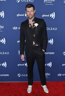 ÇOK HILLS, CA. 30 Mart 2023: Billy Eichner, Beverly Hilton Otel 'deki 34. GLAAD Medya Ödülleri' nde