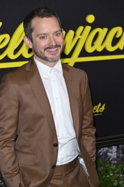 LOS ANGELES, CA. 22 Mart 2023: Elijah Wood, Hollywood 'daki TCL Çin Tiyatrosu' nda YellowJackets 'ın 2. sezon galasında.