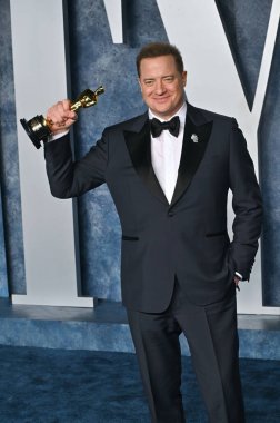 ÇOK HILLS, CA. 12 Mart 2023: Brendan Fraser, Wallis Annenberg Merkezi 'ndeki Vanity Fair Oscar Partisi' nde.