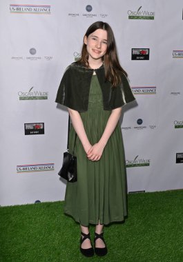 Santa Monica, CA 'da. 09 Mart 2023: Catherine Clinch, Bad Robot, Santa Monica 'da Oscar Wilde Ödülleri' nde