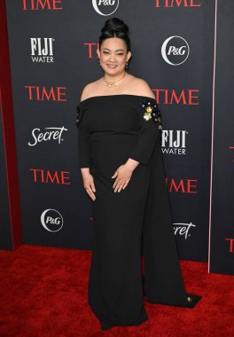 LOS ANGELES, CA. 08 Mart 2023, Amanda Nguyen Los Angeles 'taki Four Seasons Oteli' nde Yılın Zaman Kadınları galasında.