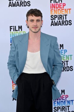 Santa Monica, CA 'da. 4 Mart 2023: Paul Mescal Santa Monica 'da Bağımsız Ruh Ödülleri' nde