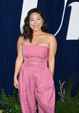 LOS ANGELES, CA. 02 Mart 2023: Jee Young, Hollywood Lejyon Tiyatrosu 'nda Mahkûm Olmayan' ın galasında.