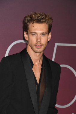 LOS ANGELES, CA. 27 Şubat 2023: Austin Butler Fairmont Century Plaza, Los Angeles 'taki 25. Kostüm Tasarımcıları Birliği Ödülleri' nde
