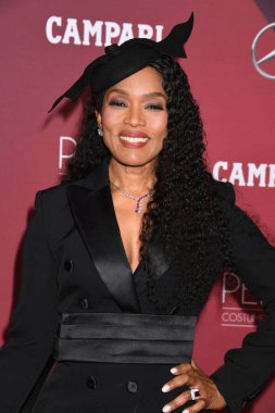 LOS ANGELES, CA. 27 Şubat 2023: Angela Bassett Fairmont Century Plaza, Los Angeles 'taki 25. Kostüm Tasarımcıları Birliği Ödülleri' nde