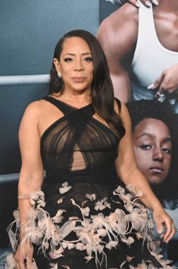 LOS ANGELES, CA. 27 Şubat 2023: Selenis Leyva, Creed III 'ün Hollywood' daki TCL Çin Tiyatrosu 'ndaki galasında