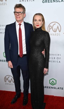 LOS ANGELES, CA. 25 Şubat 2023: Graham Broadbent ve Kerry Condon, Beverly Hilton Otel 'de düzenlenen 34.