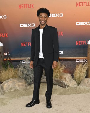 LOS ANGELES, CA. 16 Şubat 2023: Jonathan Daviss Outer Banks 'in Regency Village Theatre' daki 3. sezon galasında